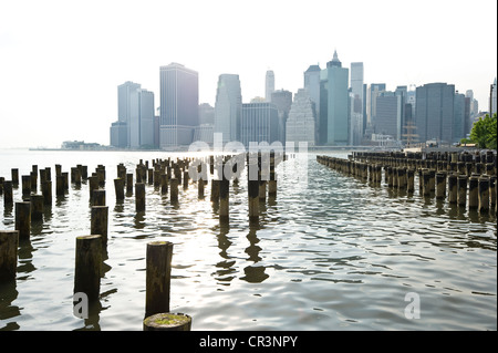 Skyline von Manhattan, Brooklyn Heights, New York, USA Stockfoto