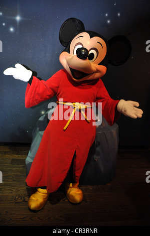 Mickey Mouse in seiner Begrüßung Studiogäste Mickys House im Disneyland, Anaheim, Kalifornien Stockfoto