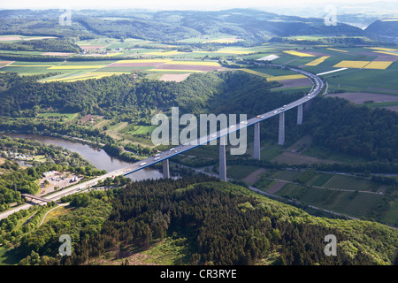 Luftaufnahme, Autobahn A61, Autobahn-Brücke, Moseltalbruecke, Moseltal Brücke zwischen Winningen und Dieblich Stockfoto