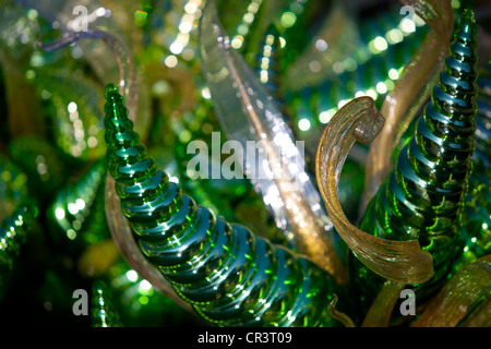 Chihuly Glasskulptur Kunst am Dallas Arboretum in der Nacht, Texas USA Stockfoto