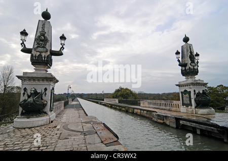 Pont-Kanal, Kanalbrücke über die Loire, Loiret, Centre, Frankreich, Europa, Briare, PublicGround Stockfoto