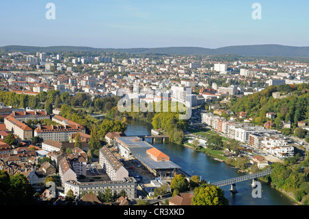 Überblick über den Doubs Fluß, Besancon, Departement Doubs Franche, Frankreich Stockfoto