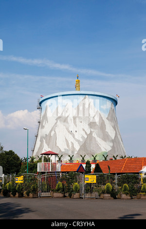 Cooling Tower, ehemaligen schnellen Brüter, Kern-Wasser Wunderland Freizeitpark, Kalkar, Niederrhein Stockfoto