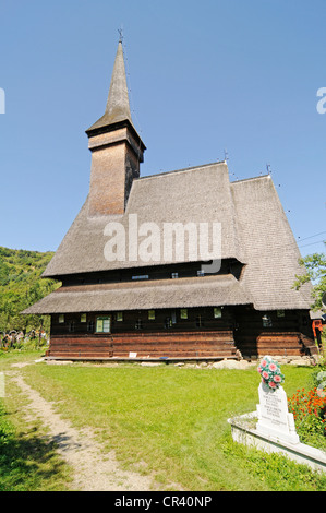 Biserica de Lemn, Holzkirche, UNESCO-Weltkulturerbe, Dorf Leud, Maramures, Rumänien, Osteuropa, PublicGround Stockfoto