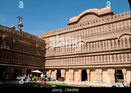 Indien, Rajasthan State, Bikaner, Lallgarh Palace, Palast in ein Luxushotel umgewandelt Stockfoto