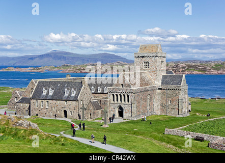 Historic Scotland und Iona Abbey in Baile Mor an der Ostküste der Insel Iona aus Mull in West-Schottland Stockfoto