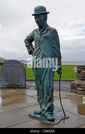 Denkmal für Charlie Chaplin, 1889-1977, von Alan Ryan Hall, Waterville, Ring of Kerry, County Kerry, Irland, Europa Stockfoto