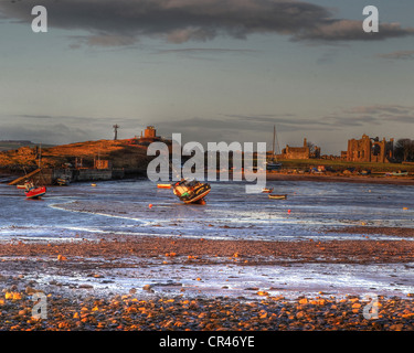 Ebbe am Hafen Stockfoto