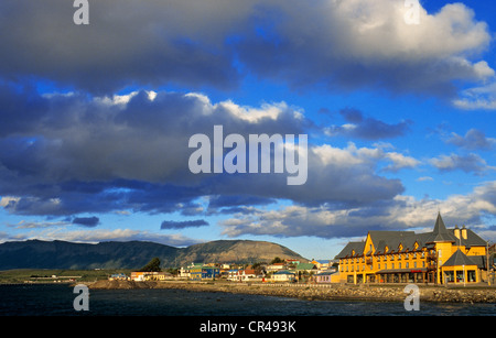 Magallanes und Antarktis Chilena Region, Ultima Esperanza Provinz, Chile, Puerto Natales, Hafen Stockfoto