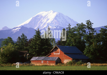 USA, Washington State, Seattle, Mount Rainier von der Nord-West-Seite gesehen Stockfoto