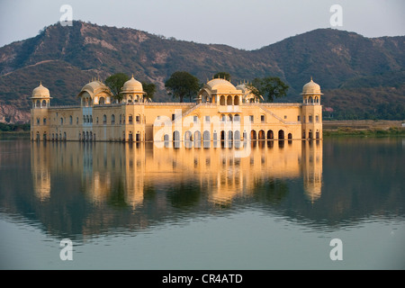 Indien, Rajasthan State, Jaipur, Jal Mahal, Jaipur Maharajas Sommerpalast Stockfoto