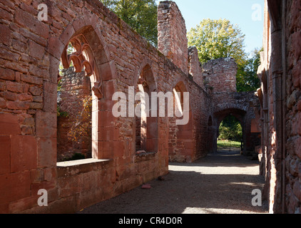 Ruinen der Kreuzgang, Kloster Limburg, Limburg eine der Haardt, einem ehemaligen Benediktiner-Abtei, Bad Dürkheims, Pfälzer Wald Stockfoto