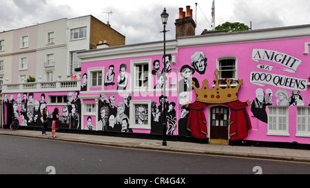 Eine Nacht der tausend Queens im Chelsea Arts Club in der Old Church Street in London. Stockfoto