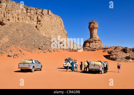 Sandstein-Felsformation in der Nähe von Tin Merzouga, Tadrart, Tassili n ' Ajjer National Park, UNESCO-Weltkulturerbe, Algerien, Sahara Stockfoto