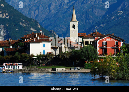 Italien, Lago Maggiore, Borroman Inseln, Isola dei Pescatori vom Boot aus gesehen Stockfoto