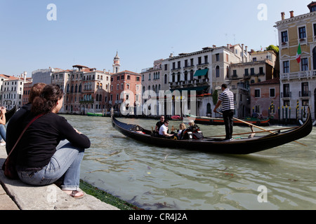 Gondel, San Polo District, UNESCO-Weltkulturerbe, Venedig, Venetien, Italien, Europa Stockfoto