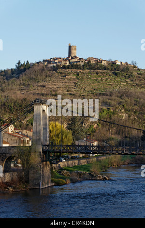 Montpeyroux Dorf gekennzeichnet Les Plus Beaux Dörfer de France, die schönsten Dörfer Frankreichs Stockfoto