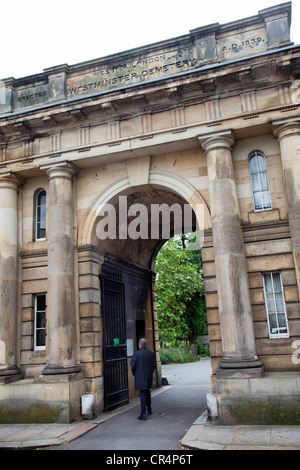 Brompton Cemetery Bogen Eingang auf Old Brompton RD - London-UK Stockfoto