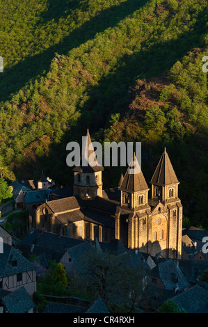 Frankreich, Aveyron, Conques, ein Anschlag auf el Camino de Santiago gekennzeichnet Les Plus Beaux Dörfer de France (The Most Beautiful Stockfoto