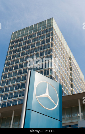 Mercedes Benz Gebäude, Lei Shing Hong Plaza, Wangjing Technological District, Beijing, China, Asien Stockfoto