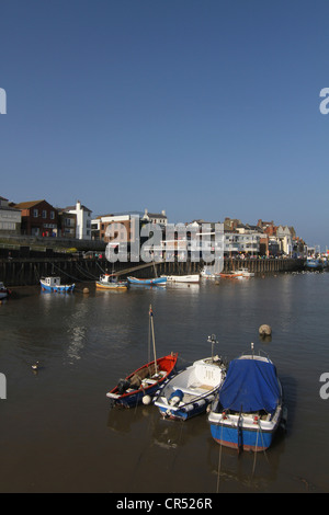 Fischerboote im Hafen von Bridlington Stockfoto