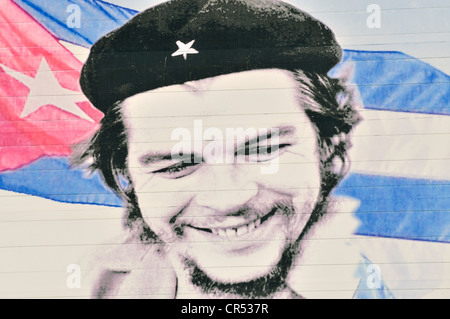 Bild von Ernesto "Che" Guevara auf einer Hausfassade, revolutionärer Propaganda, Camagueey, Kuba, Caribbean Stockfoto