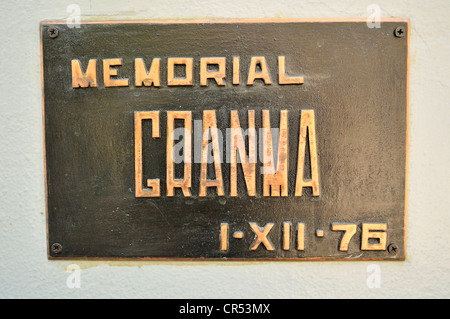 Schild am Memorial Granma im Museo De La Revolucion oder Revolution Museum, Havanna, Kuba, Karibik Stockfoto