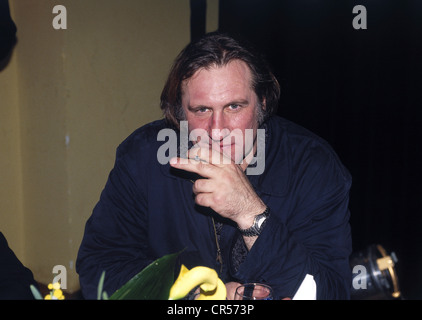 Depardieu, Gerard, * 27.12.1948, französischer Schauspieler in halber Länge, bei der Premiere seines Films "1492: Eroberung des Paradieses", München, 16.10.1992, Stockfoto