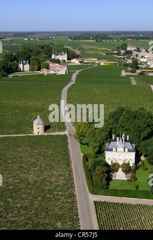 Frankreich, Gironde, Pauillac, Medoc Region, Chateau Latour wo Premier Grand Cru Wein und Chateau Pichon Longueville Stockfoto