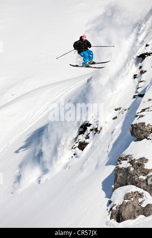Freerider springen, Schneelandschaft, nördlichen Tirol, Österreich, Europa Stockfoto