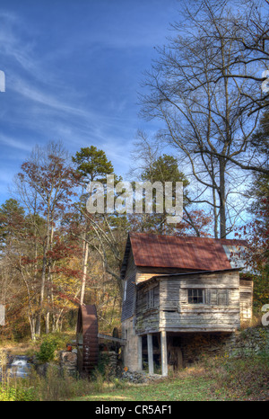 Laudermilk Getreidemühle im Nordosten Georgia, USA. Stockfoto