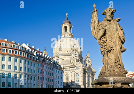 Die wieder aufgebaute Frauenkirche, wie gesehen von Neumarkt Quadrat, Dresden, Sachsen, Deutschland, Europa Stockfoto