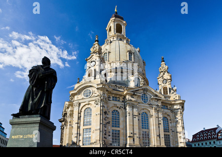 Die wieder aufgebaute Frauenkirche, wie gesehen von Neumarkt Quadrat, Dresden, Sachsen, Deutschland, Europa Stockfoto