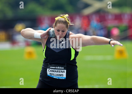 Jillian Camarena-Williams (USA) im Wettbewerb im Kugelstoßen der Frauen in New York City Grand Prix 2012, Stockfoto