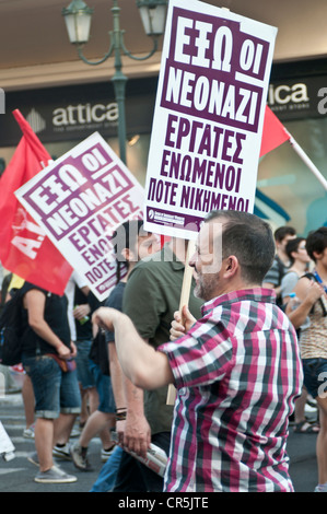 Antifaschistischer Protest in Athen gegen die extreme Rechte Partei Golden Dawn die. Stockfoto