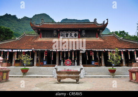 Thien Tru Pagode, Parfüm-Pagode in Ninh Binh, Halong Bucht, Vietnam, Südostasien, Asien Stockfoto