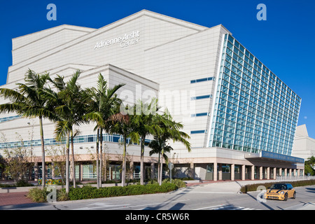 Stadtzentrum, Adrienne Arsht Center for the Performing Arts vom argentinischen Architekten konzipiert, Miami, Florida, Vereinigte Staaten Stockfoto