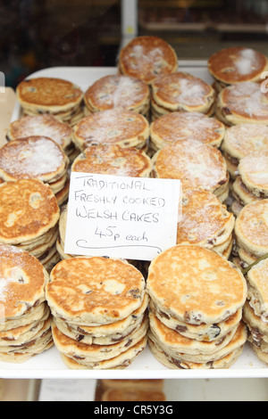 Welsh Cakes zum Verkauf in Bäcker Schaufenster in Hay on Wye in kann 2012 Powys Wales Stockfoto