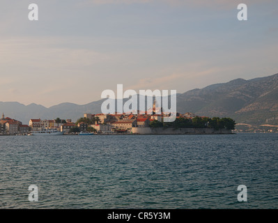 Blick von oben auf die Altstadt von Korcula in Kroatien, Stockfoto