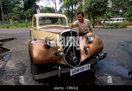 Vietnam, Ho-Chi-Minh-Stadt (Saigon), alte Citroen Traction Avant (Vorderrad-Antrieb Auto) Stockfoto