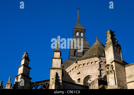 Frankreich, Côtes d ' Armor, Dinan, Saint Sauveur Basilika beherbergt das Ehrenmal mit dem Herzen von Bertrand Du Guesclin Stockfoto