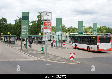 Busbahnhof Leverkusen-Deutschland Stockfoto