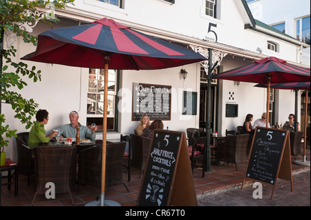 Südafrika, Western Cape, auf der Weinstraße, Stellenbosch, restaurant Stockfoto