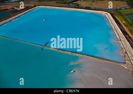 Frankreich, Meurthe et Moselle, Rosieres Aux Salines, Flug im Motorschirm oder Powered Paragliding über die Salinen von Lothringen aus Stockfoto