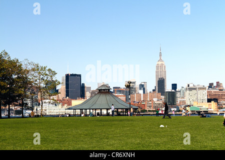 Pavillon im Park, Pier Park Esplanade, Hoboken, New Jersey Stockfoto