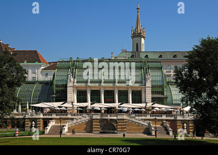 Palmenhaus bauen, palm, 1901 im Jugendstil erbaute Haus, heute ein Café und Brasserie, Burggarten Straße 1, Wien Stockfoto