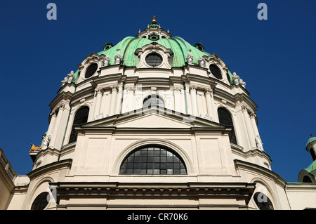 Kuppel der Karlskirche, Karlskirche, römischen Barocks, abgeschlossen im Jahre 1737, Argentinierstraße, Wien, Österreich, Europa Stockfoto