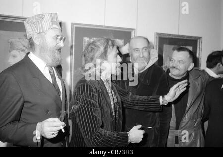 Hundertwasser, Friedensreich, 15.12.1928 - 19.2.2000, Österreichischer Künstler (Maler), halbe Länge, mit Ernst Fuchs, Arik Brauer, Alfred Hrdlicka, in der deutschen TV-Show "Heute abend", 29.9.1988, Stockfoto