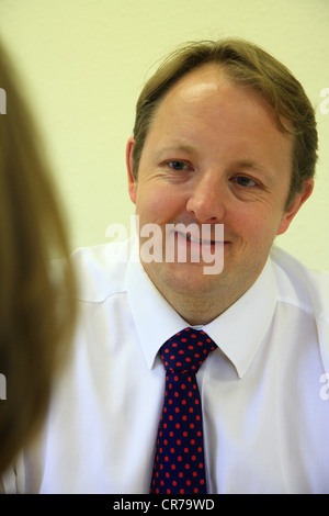 Toby Perkins, arbeitsrechtlichen Parlamentsmitglied für Chesterfield, Derbyshire und Schattenminister für Kleinunternehmen, UK Stockfoto