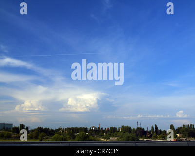 Digitale Aufnahme eine große Gewitterwolke in der Nähe von Voronezh. Stockfoto